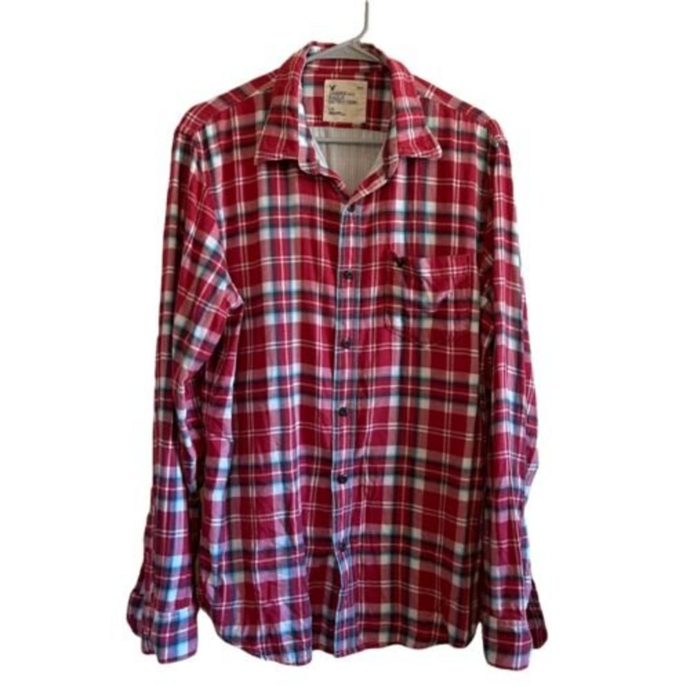 American Eagle Men's Large Red Plaid Flannel Button Up Shirt